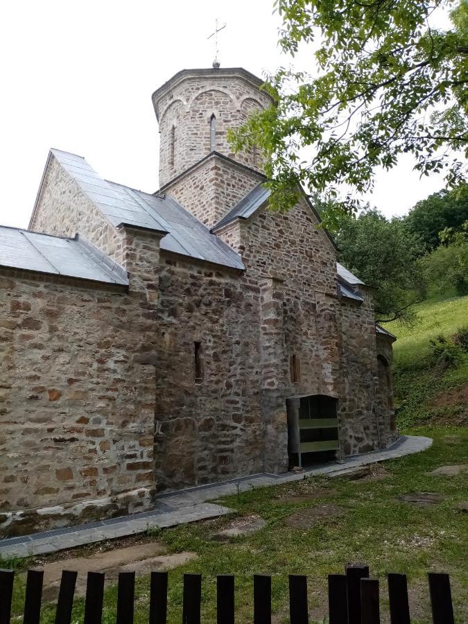 Guesthouse Smiljanic Slavkovica ภายนอก รูปภาพ