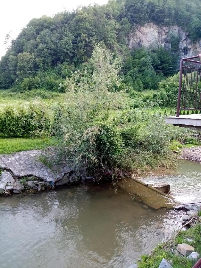 Guesthouse Smiljanic Slavkovica ภายนอก รูปภาพ