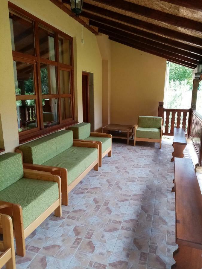 Guesthouse Smiljanic Slavkovica ภายนอก รูปภาพ