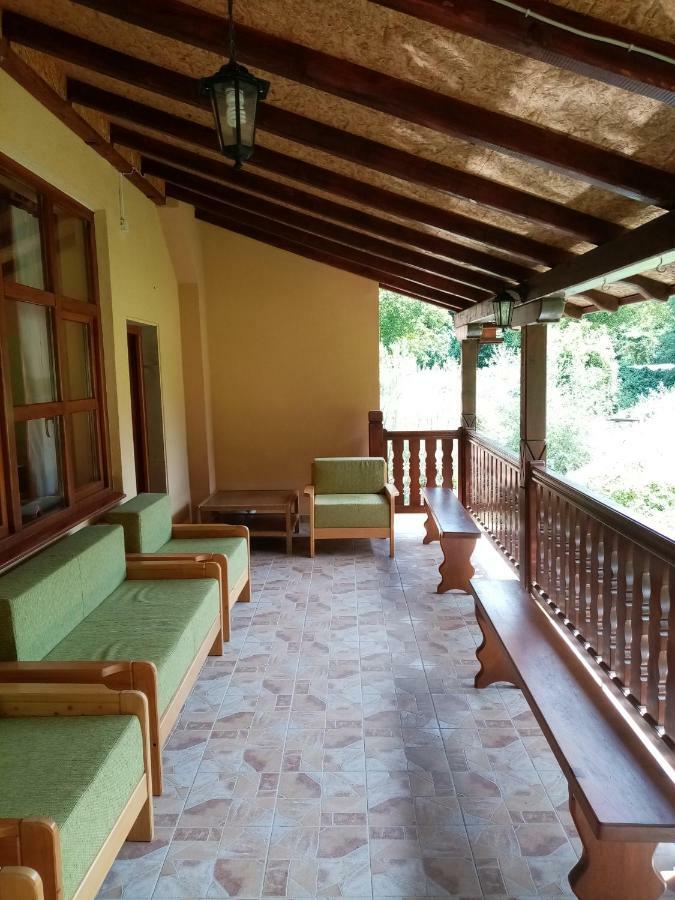 Guesthouse Smiljanic Slavkovica ภายนอก รูปภาพ