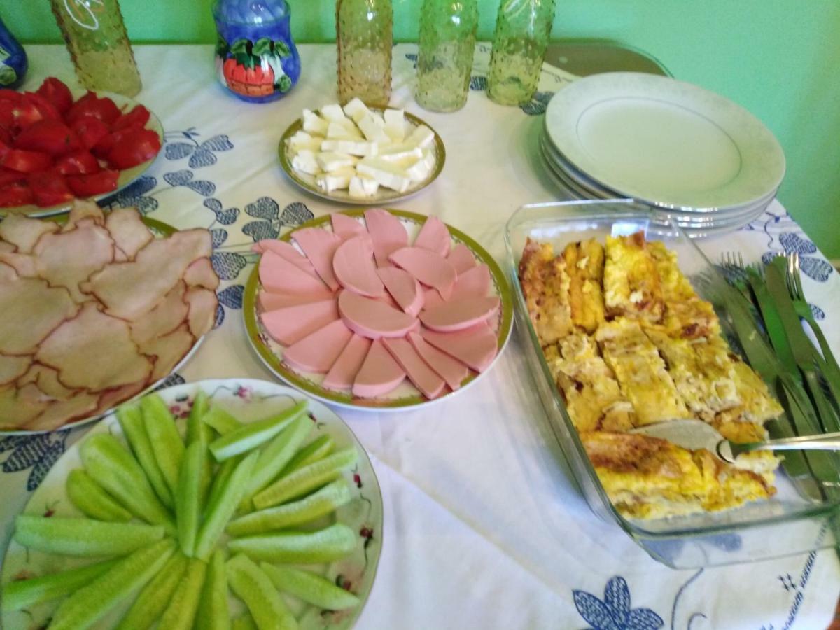 Guesthouse Smiljanic Slavkovica ภายนอก รูปภาพ