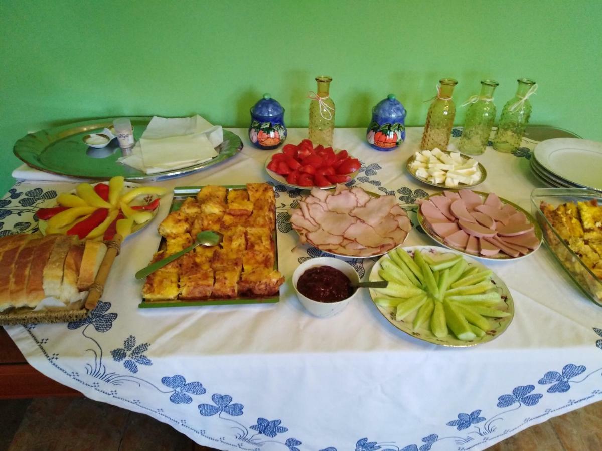Guesthouse Smiljanic Slavkovica ภายนอก รูปภาพ